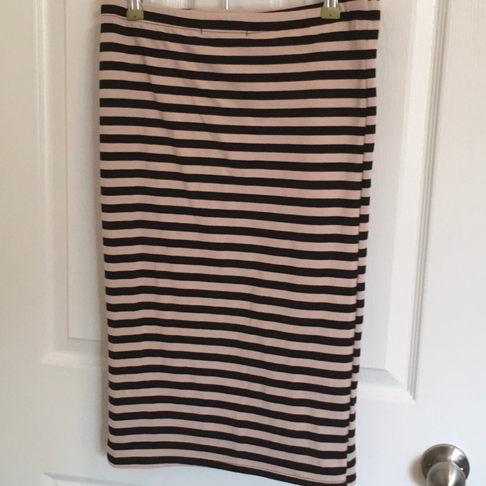 Stretchable Skirt